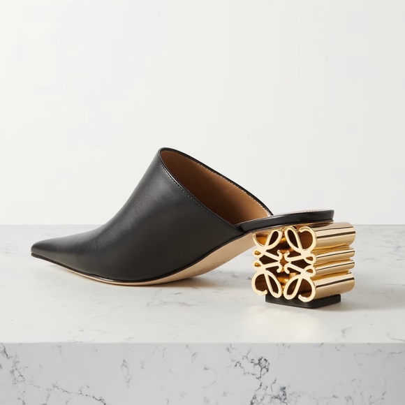 [NEW] LOEWE BLACK LEATHER ANAGRAM-HEEL MULES - Picture 2 of 6